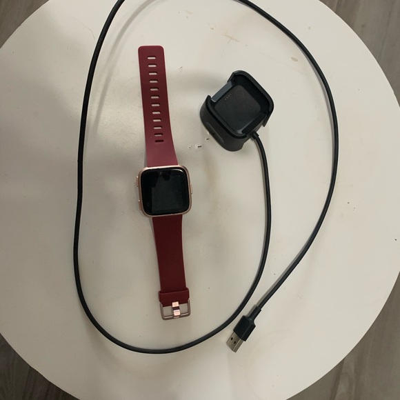 Fitbit versa - Picture 4 of 4